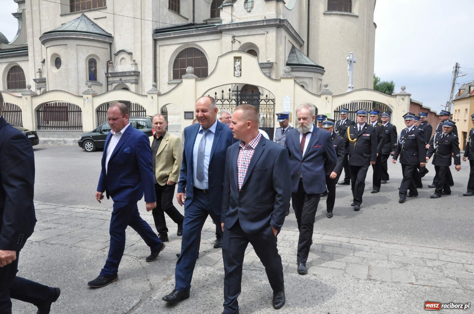 Zdjęcie w galerii na portalu naszraciborz.pl: Radość, łzy i wzruszenie. Strażacy z Krzanowic świętowali 130-lecie i żegnali swojego kapelana [FOTO i WIDEO] wiadomości z regionu