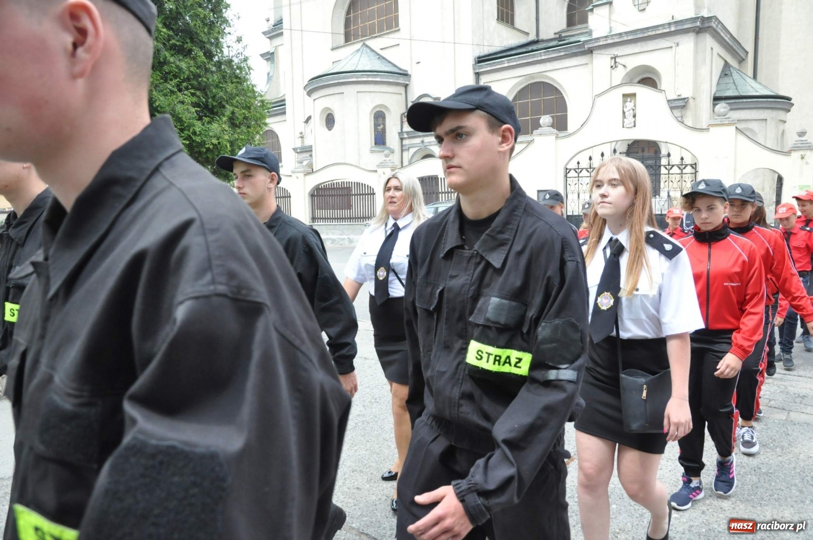 Zdjęcie w galerii na portalu naszraciborz.pl: Radość, łzy i wzruszenie. Strażacy z Krzanowic świętowali 130-lecie i żegnali swojego kapelana [FOTO i WIDEO] wiadomości z regionu