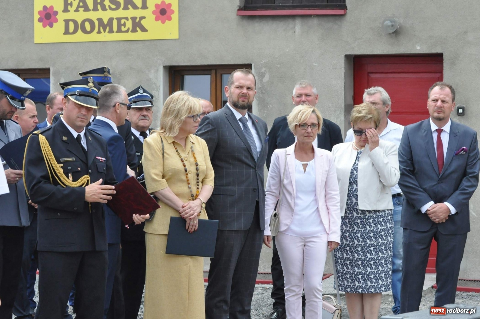 Zdjęcie w galerii na portalu naszraciborz.pl: Radość, łzy i wzruszenie. Strażacy z Krzanowic świętowali 130-lecie i żegnali swojego kapelana [FOTO i WIDEO] wiadomości z regionu