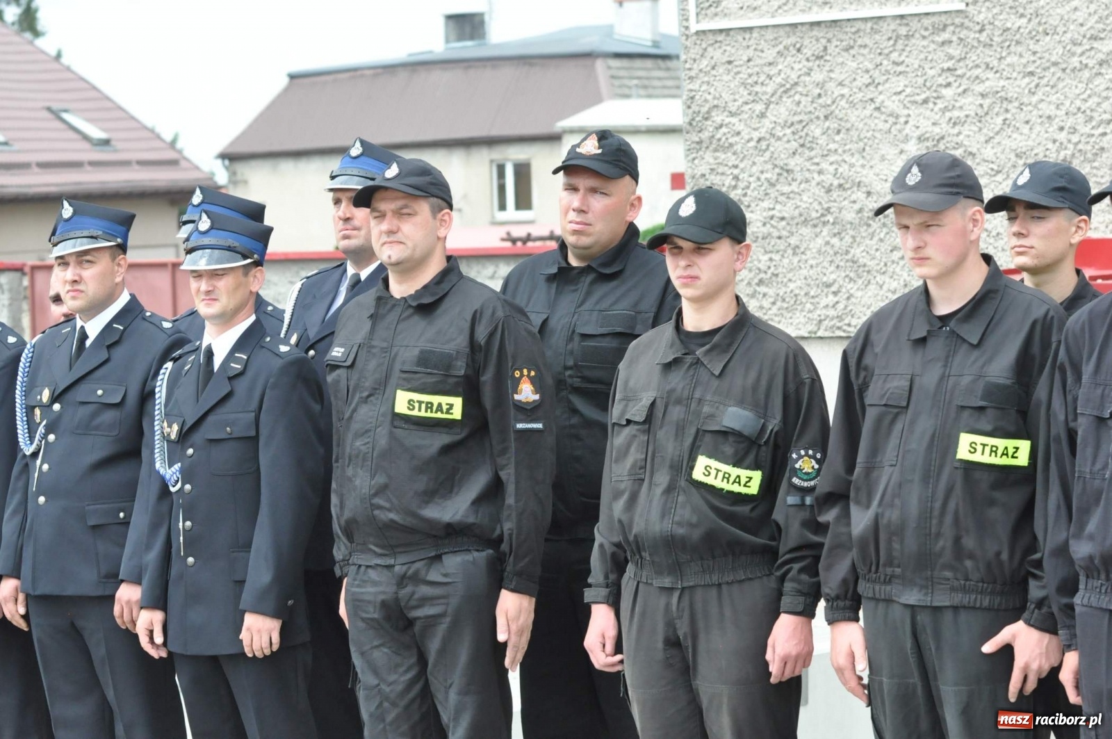 Zdjęcie w galerii na portalu naszraciborz.pl: Radość, łzy i wzruszenie. Strażacy z Krzanowic świętowali 130-lecie i żegnali swojego kapelana [FOTO i WIDEO] wiadomości z regionu