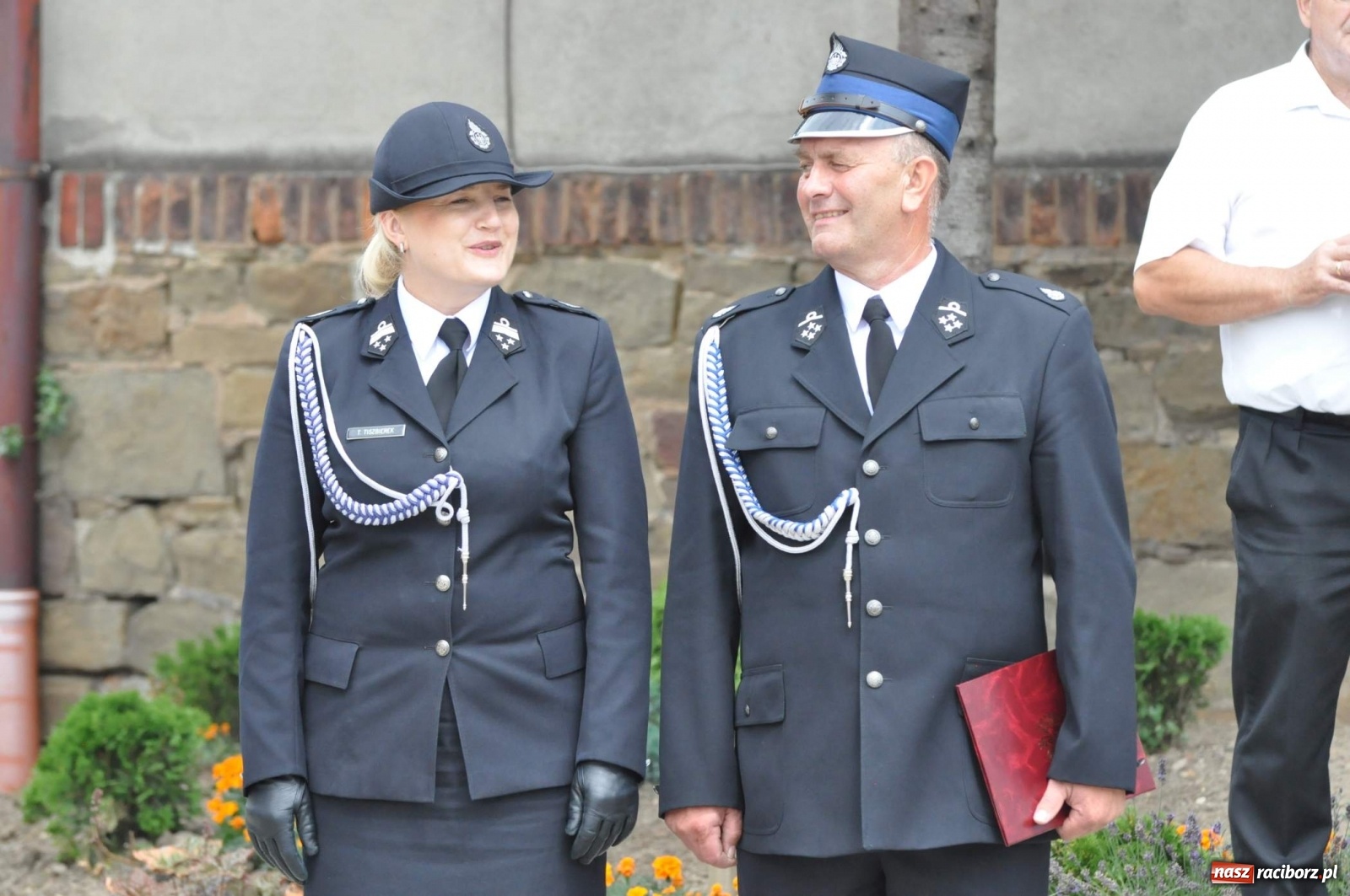 Zdjęcie w galerii na portalu naszraciborz.pl: Radość, łzy i wzruszenie. Strażacy z Krzanowic świętowali 130-lecie i żegnali swojego kapelana [FOTO i WIDEO] wiadomości z regionu