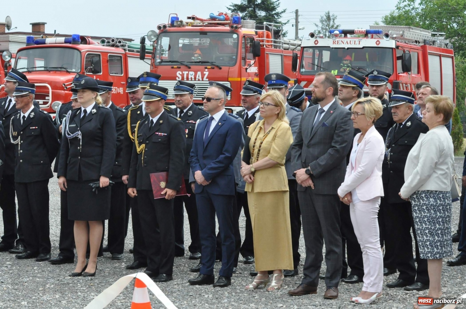 Zdjęcie w galerii na portalu naszraciborz.pl: Radość, łzy i wzruszenie. Strażacy z Krzanowic świętowali 130-lecie i żegnali swojego kapelana [FOTO i WIDEO] wiadomości z regionu