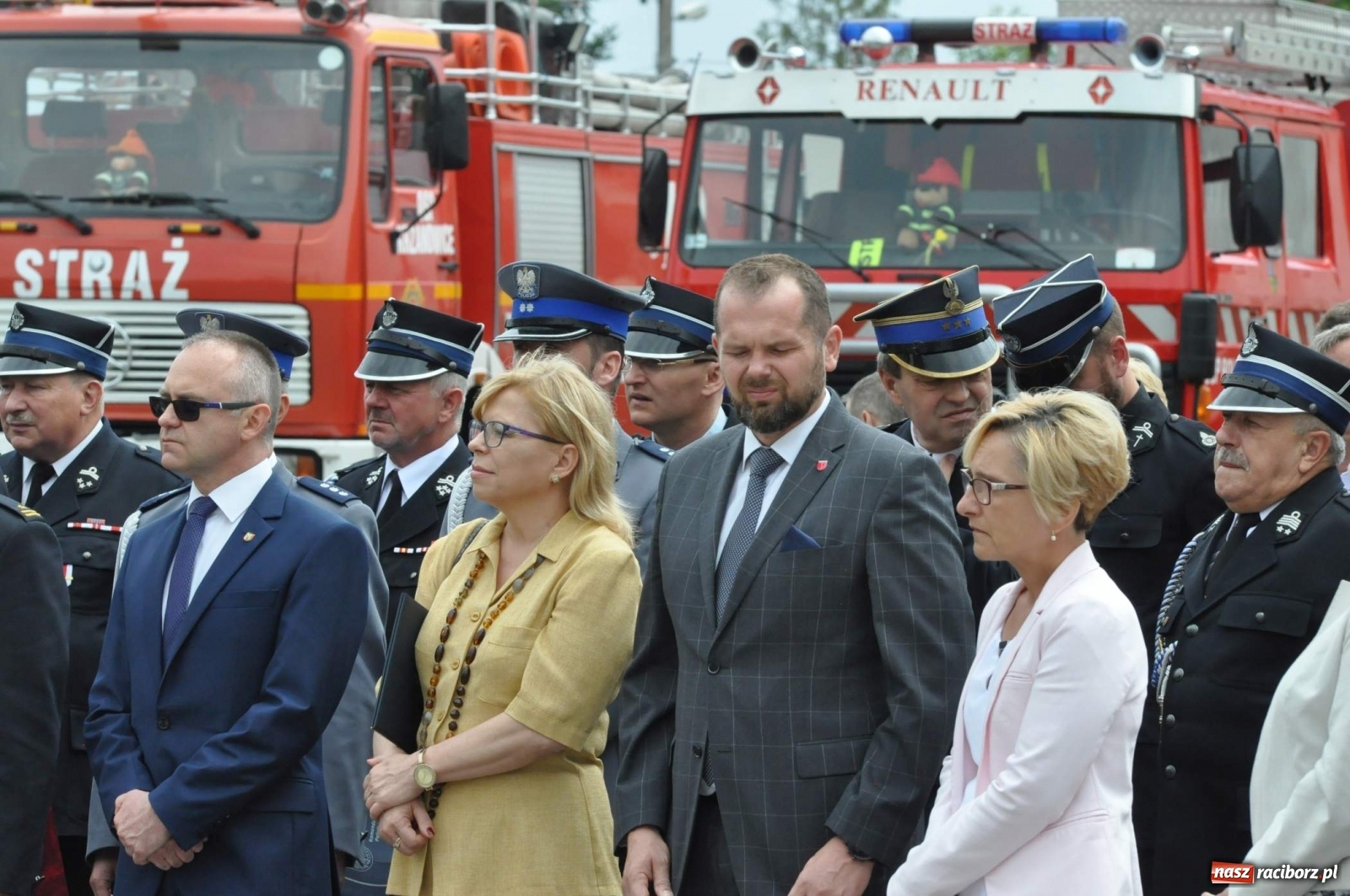 Zdjęcie w galerii na portalu naszraciborz.pl: Radość, łzy i wzruszenie. Strażacy z Krzanowic świętowali 130-lecie i żegnali swojego kapelana [FOTO i WIDEO] wiadomości z regionu