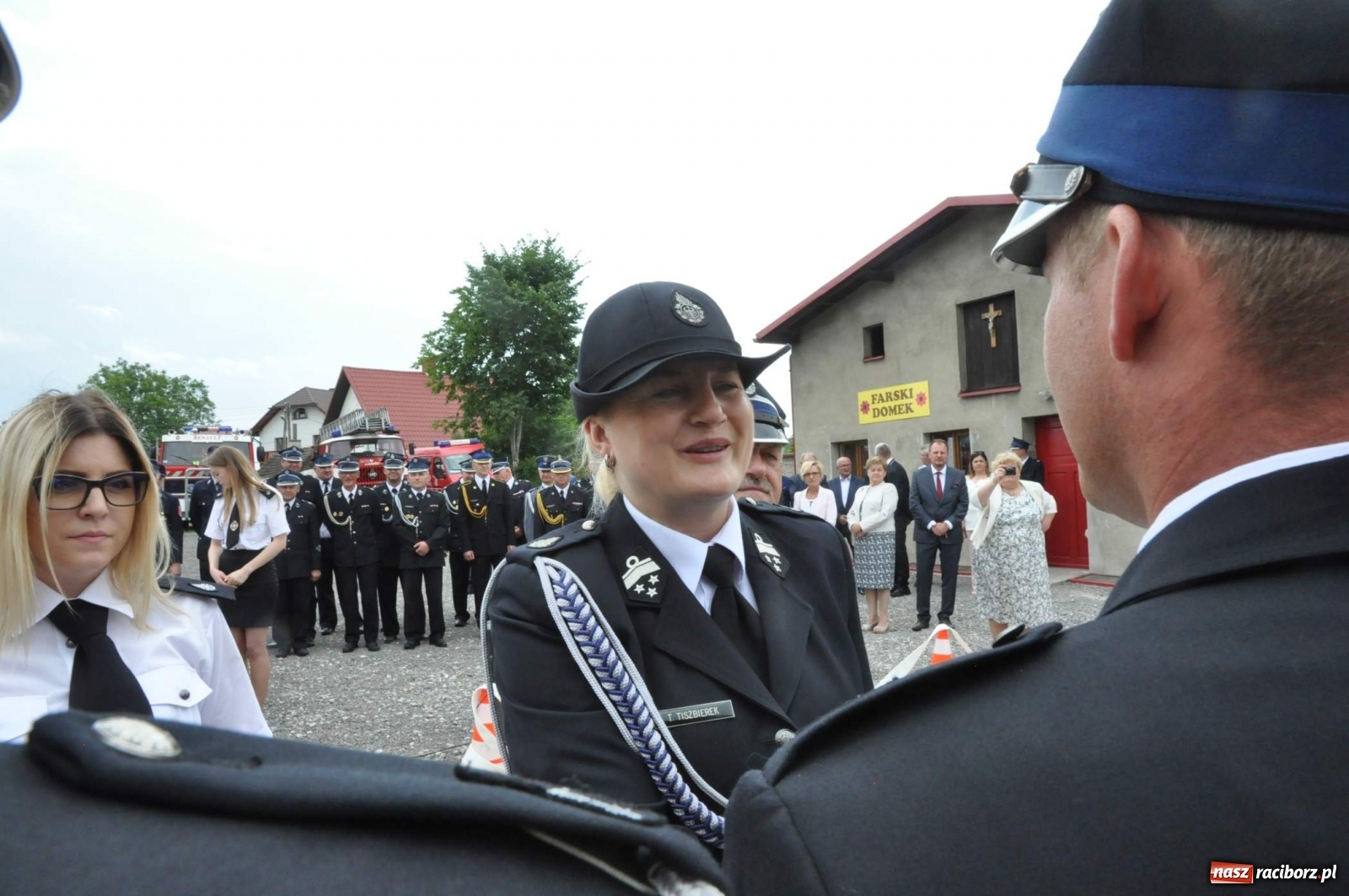 Zdjęcie w galerii na portalu naszraciborz.pl: Radość, łzy i wzruszenie. Strażacy z Krzanowic świętowali 130-lecie i żegnali swojego kapelana [FOTO i WIDEO] wiadomości z regionu