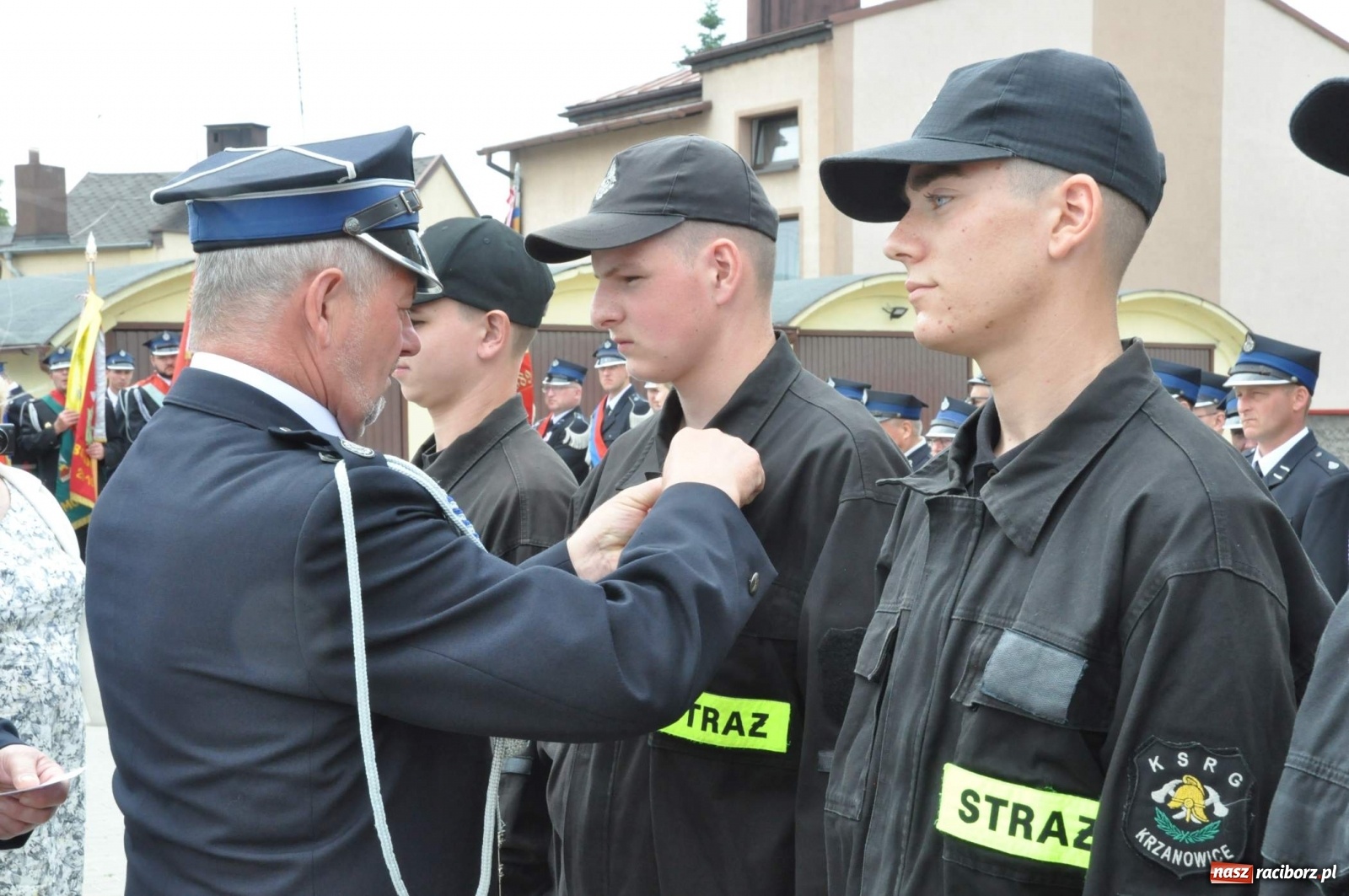 Zdjęcie w galerii na portalu naszraciborz.pl: Radość, łzy i wzruszenie. Strażacy z Krzanowic świętowali 130-lecie i żegnali swojego kapelana [FOTO i WIDEO] wiadomości z regionu