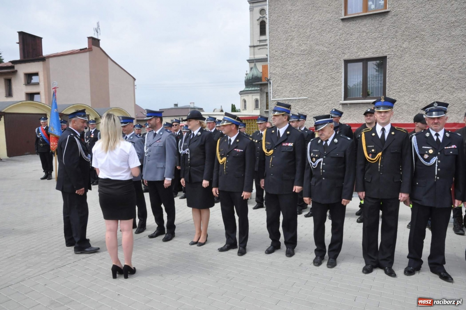 Zdjęcie w galerii na portalu naszraciborz.pl: Radość, łzy i wzruszenie. Strażacy z Krzanowic świętowali 130-lecie i żegnali swojego kapelana [FOTO i WIDEO] wiadomości z regionu