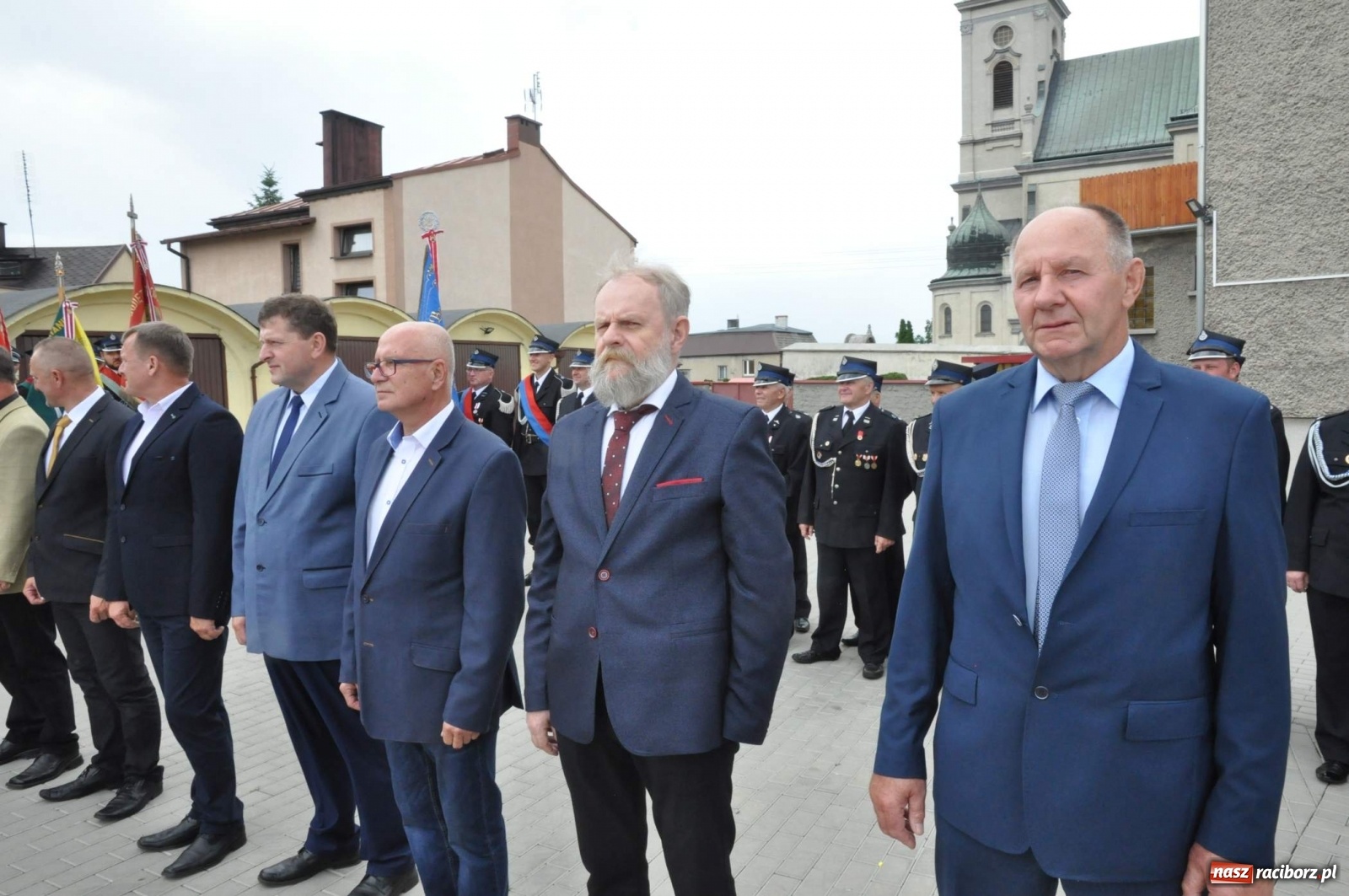 Zdjęcie w galerii na portalu naszraciborz.pl: Radość, łzy i wzruszenie. Strażacy z Krzanowic świętowali 130-lecie i żegnali swojego kapelana [FOTO i WIDEO] wiadomości z regionu