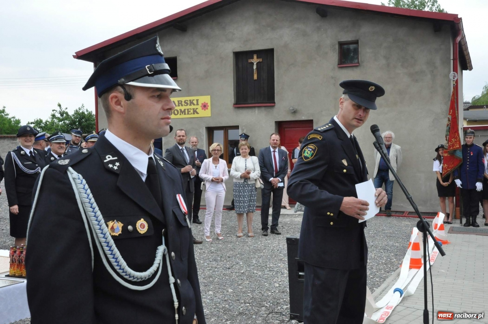 Zdjęcie w galerii na portalu naszraciborz.pl: Radość, łzy i wzruszenie. Strażacy z Krzanowic świętowali 130-lecie i żegnali swojego kapelana [FOTO i WIDEO] wiadomości z regionu