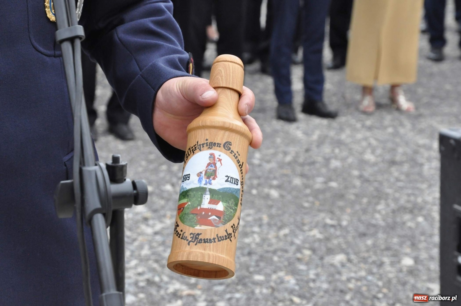 Zdjęcie w galerii na portalu naszraciborz.pl: Radość, łzy i wzruszenie. Strażacy z Krzanowic świętowali 130-lecie i żegnali swojego kapelana [FOTO i WIDEO] wiadomości z regionu