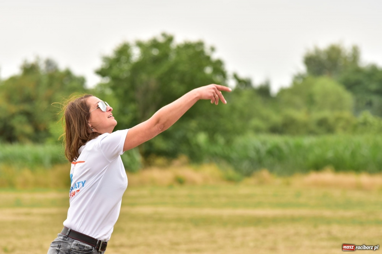 Zdjęcie w galerii na portalu naszraciborz.pl: Papierowe samoloty wzbiły się do nieba [FOTO] wiadomości z regionu