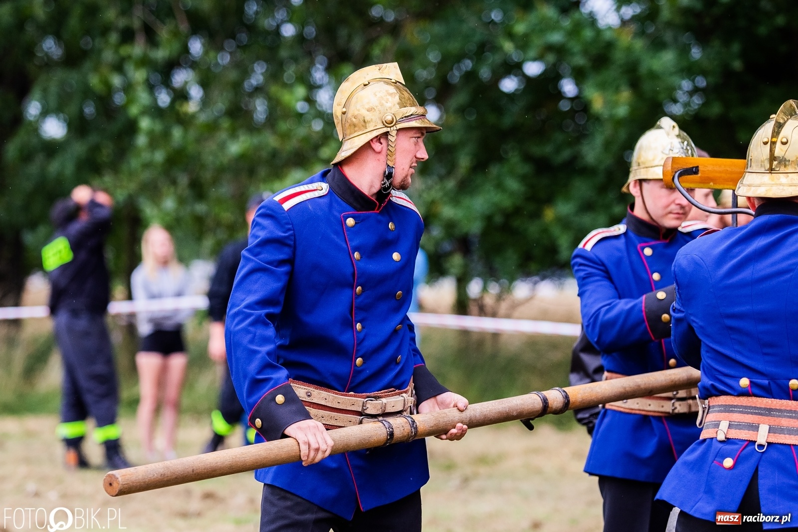 Zdjęcie w galerii na portalu naszraciborz.pl: Bieńkowickie zawody sikawek konnych. Tworków z głównym trofeum [FOTO i WIDEO] wiadomości z regionu