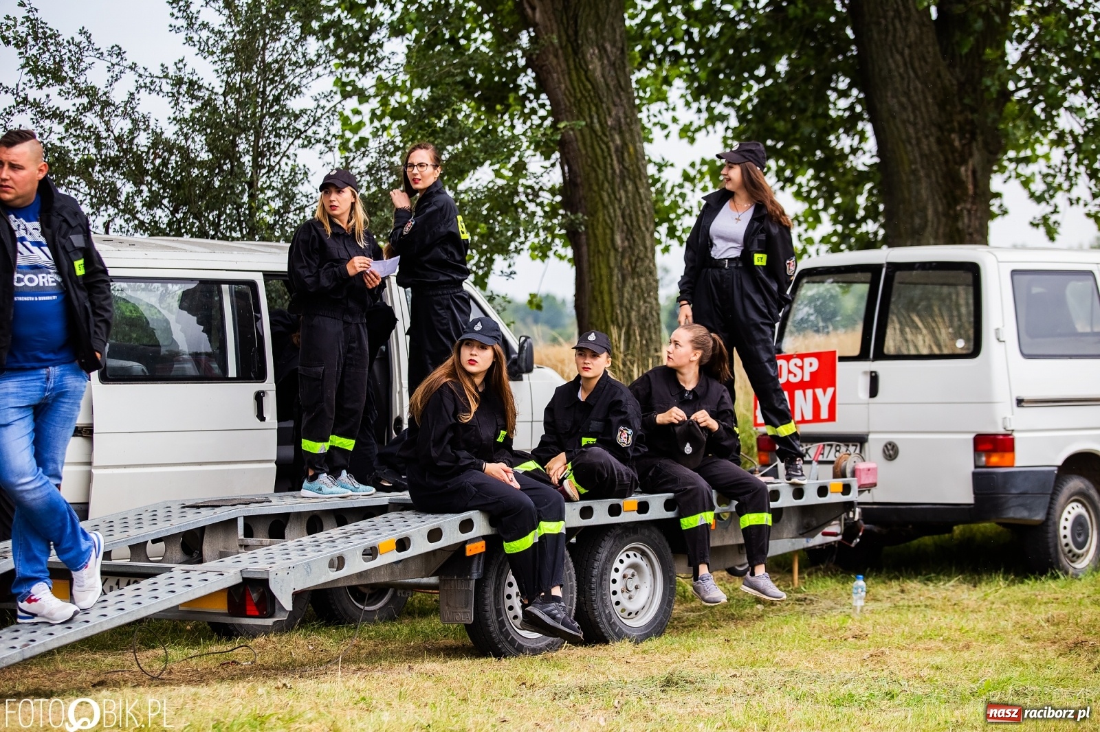 Zdjęcie w galerii na portalu naszraciborz.pl: Bieńkowickie zawody sikawek konnych. Tworków z głównym trofeum [FOTO i WIDEO] wiadomości z regionu