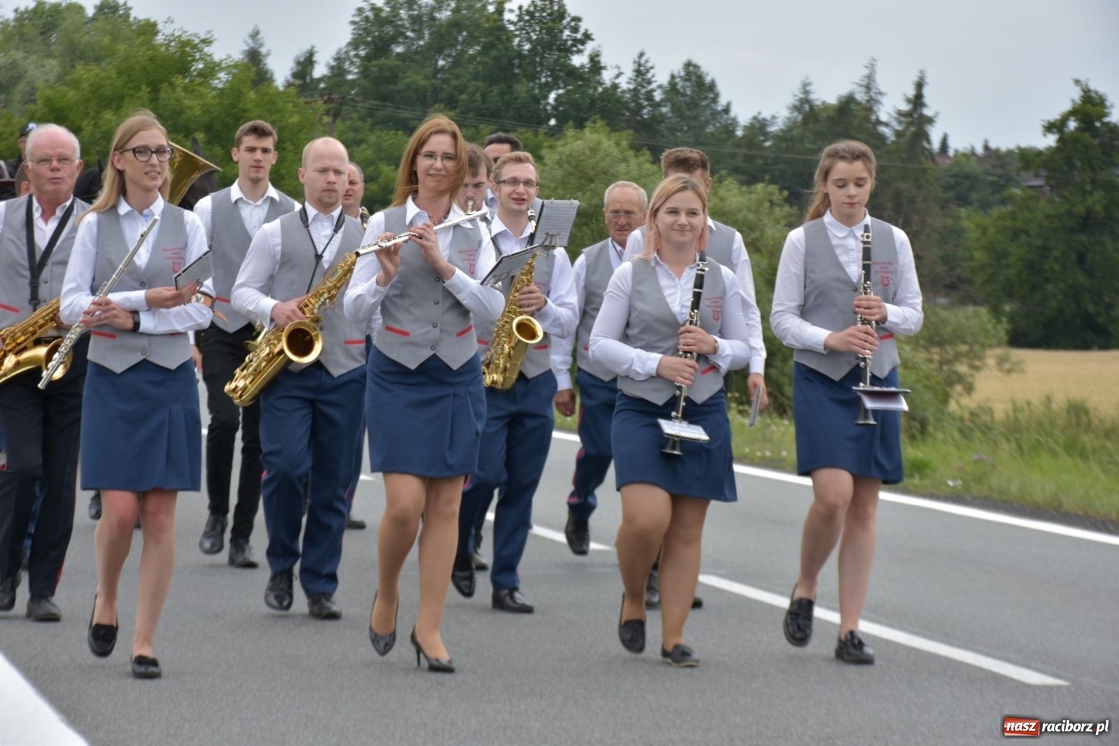 Zdjęcie w galerii na portalu naszraciborz.pl: Bieńkowickie zawody sikawek konnych. Tworków z głównym trofeum [FOTO i WIDEO] wiadomości z regionu