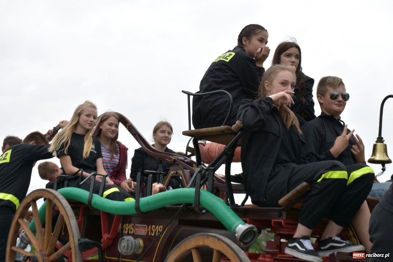 Zdjęcie w galerii na portalu naszraciborz.pl: Bieńkowickie zawody sikawek konnych. Tworków z głównym trofeum [FOTO i WIDEO] wiadomości z regionu