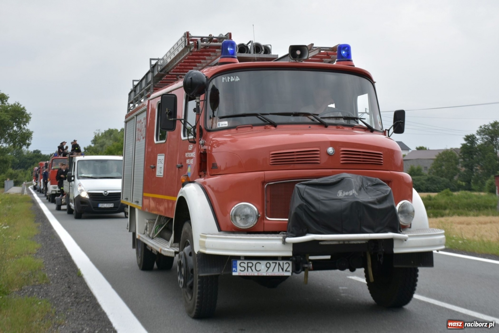 Zdjęcie w galerii na portalu naszraciborz.pl: Bieńkowickie zawody sikawek konnych. Tworków z głównym trofeum [FOTO i WIDEO] wiadomości z regionu
