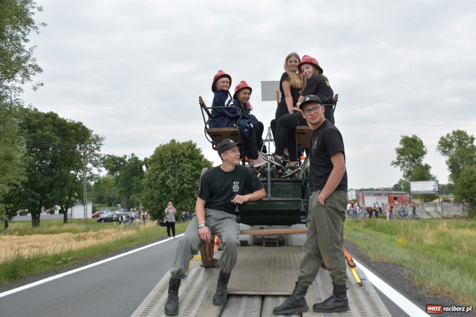 Zdjęcie w galerii na portalu naszraciborz.pl: Bieńkowickie zawody sikawek konnych. Tworków z głównym trofeum [FOTO i WIDEO] wiadomości z regionu