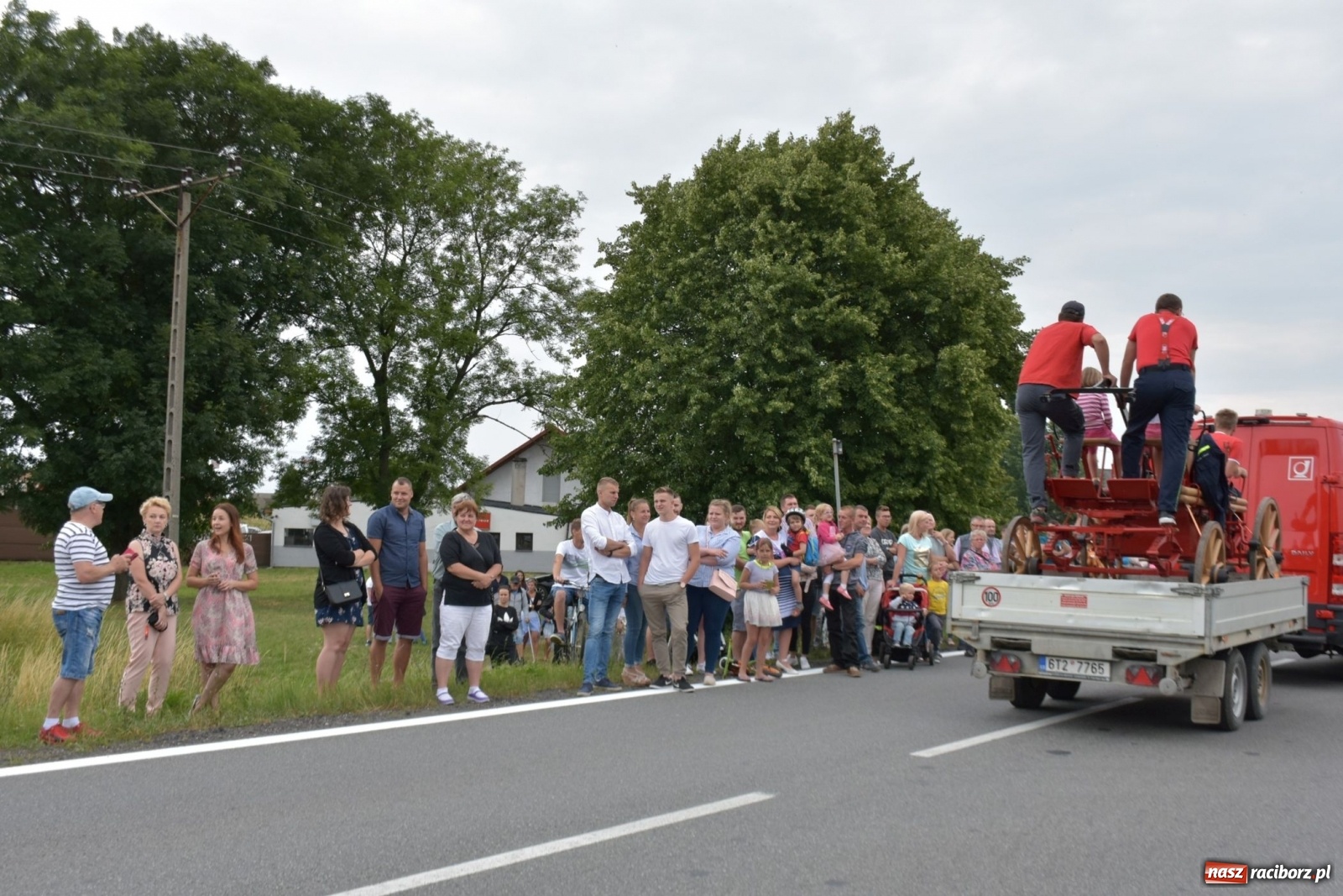 Zdjęcie w galerii na portalu naszraciborz.pl: Bieńkowickie zawody sikawek konnych. Tworków z głównym trofeum [FOTO i WIDEO] wiadomości z regionu