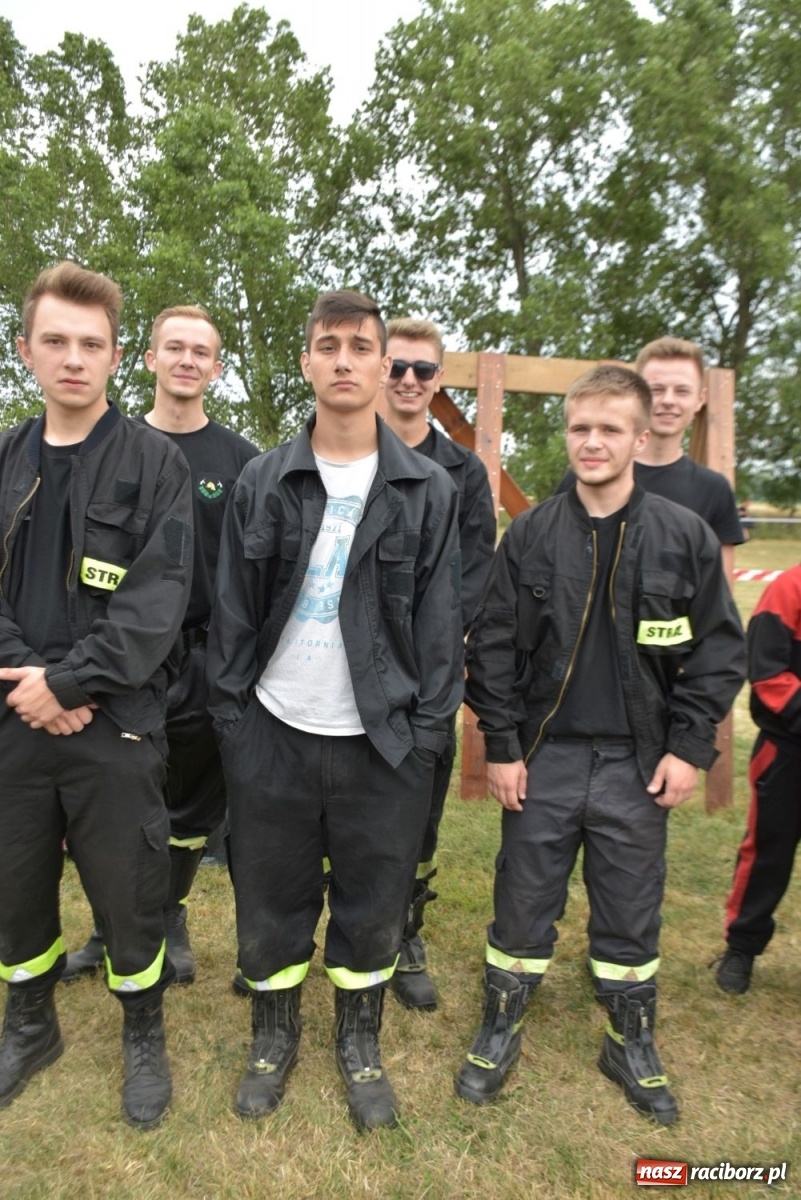 Zdjęcie w galerii na portalu naszraciborz.pl: Bieńkowickie zawody sikawek konnych. Tworków z głównym trofeum [FOTO i WIDEO] wiadomości z regionu