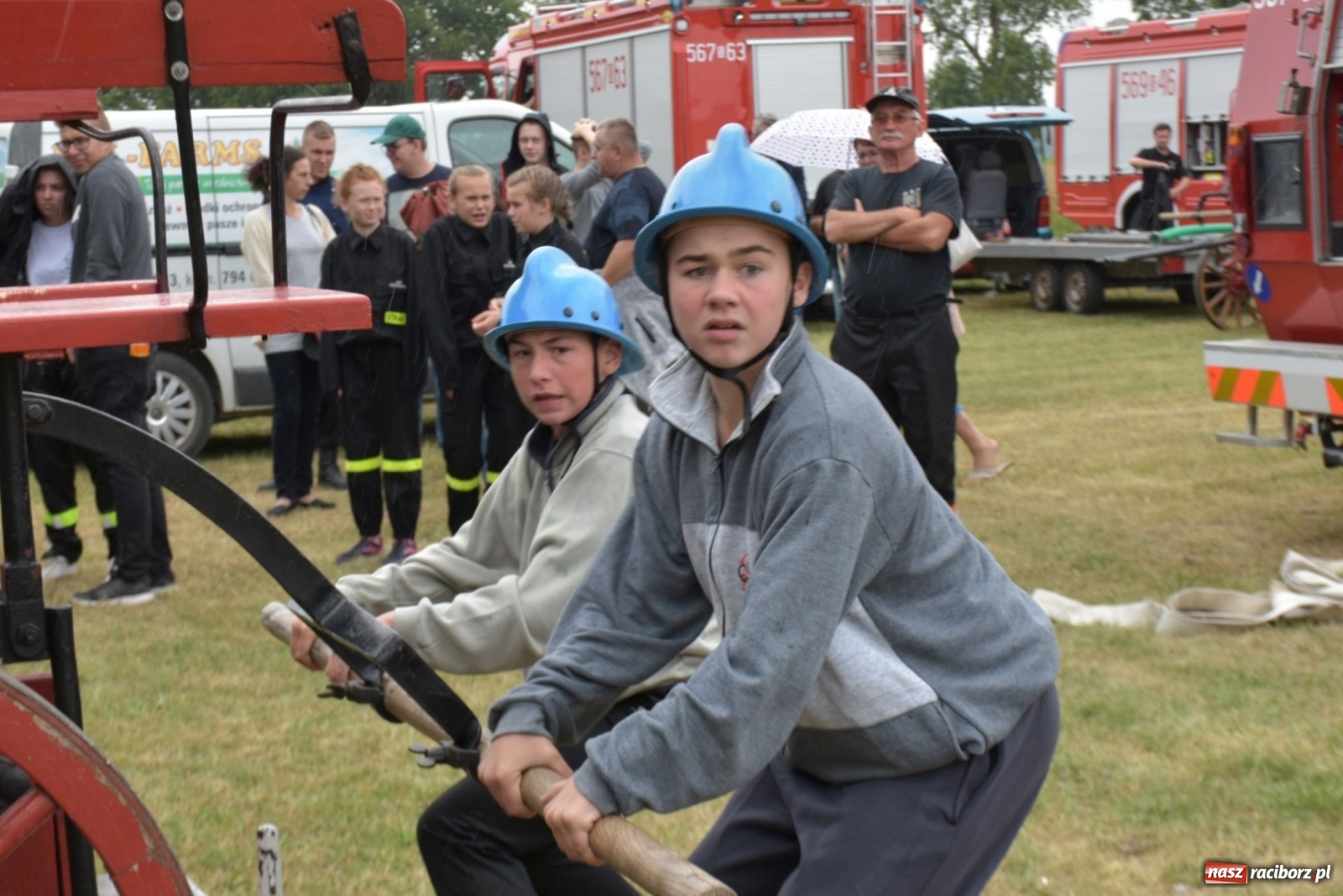 Zdjęcie w galerii na portalu naszraciborz.pl: Bieńkowickie zawody sikawek konnych. Tworków z głównym trofeum [FOTO i WIDEO] wiadomości z regionu