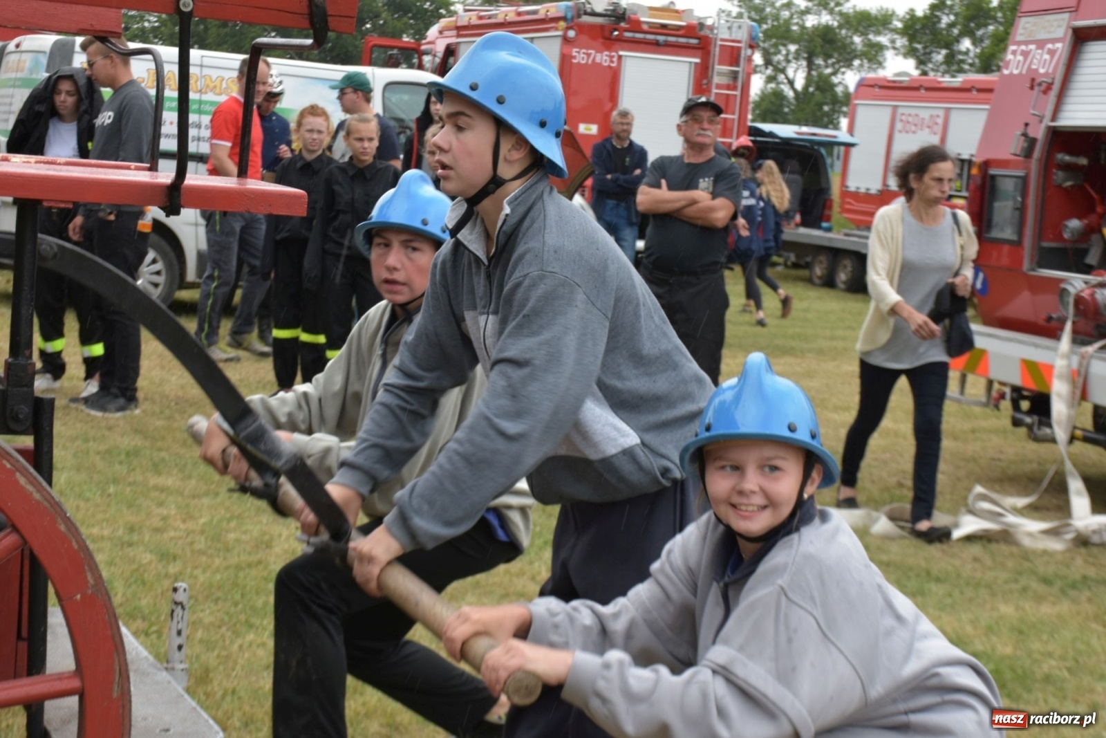 Zdjęcie w galerii na portalu naszraciborz.pl: Bieńkowickie zawody sikawek konnych. Tworków z głównym trofeum [FOTO i WIDEO] wiadomości z regionu