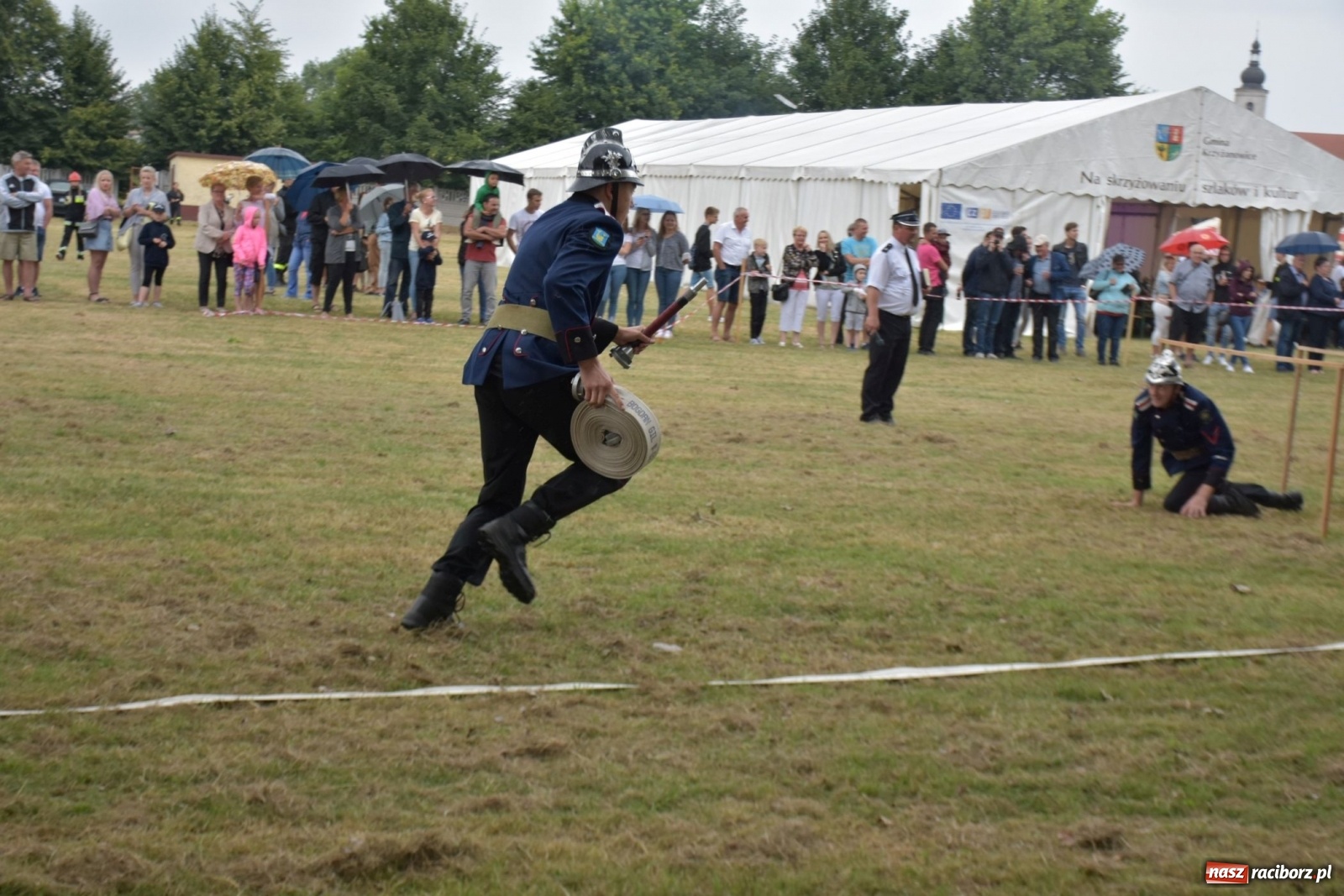 Zdjęcie w galerii na portalu naszraciborz.pl: Bieńkowickie zawody sikawek konnych. Tworków z głównym trofeum [FOTO i WIDEO] wiadomości z regionu