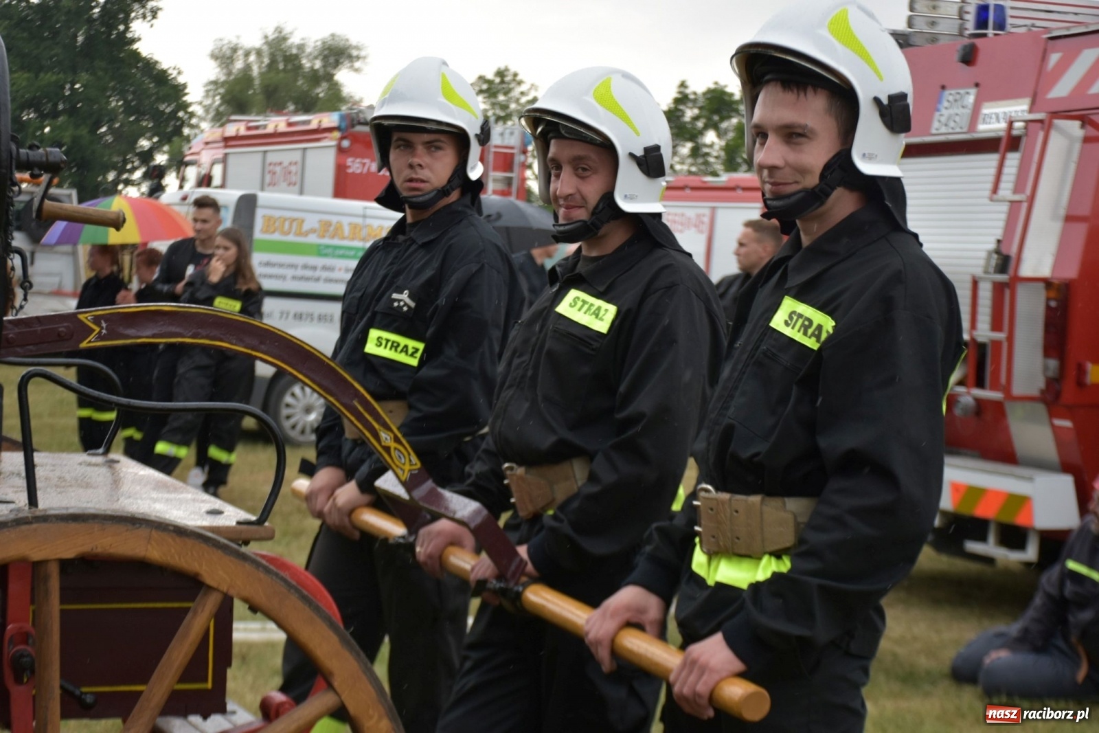 Zdjęcie w galerii na portalu naszraciborz.pl: Bieńkowickie zawody sikawek konnych. Tworków z głównym trofeum [FOTO i WIDEO] wiadomości z regionu