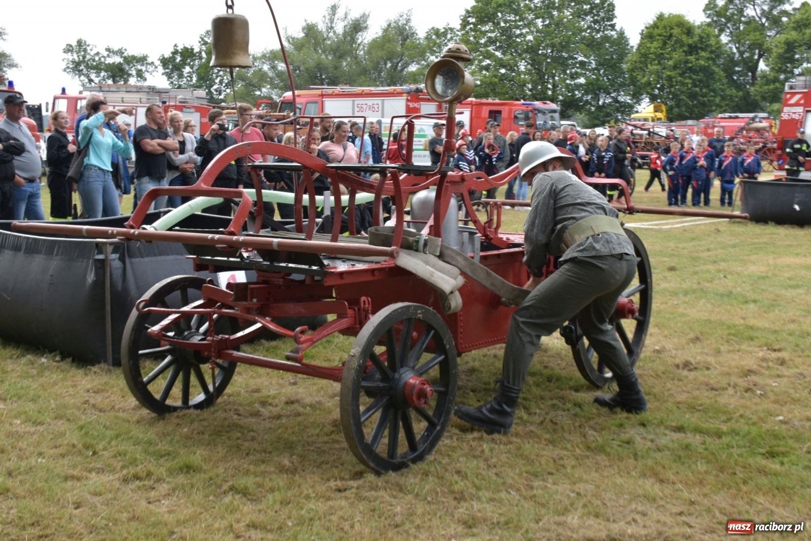 Zdjęcie w galerii na portalu naszraciborz.pl: Bieńkowickie zawody sikawek konnych. Tworków z głównym trofeum [FOTO i WIDEO] wiadomości z regionu