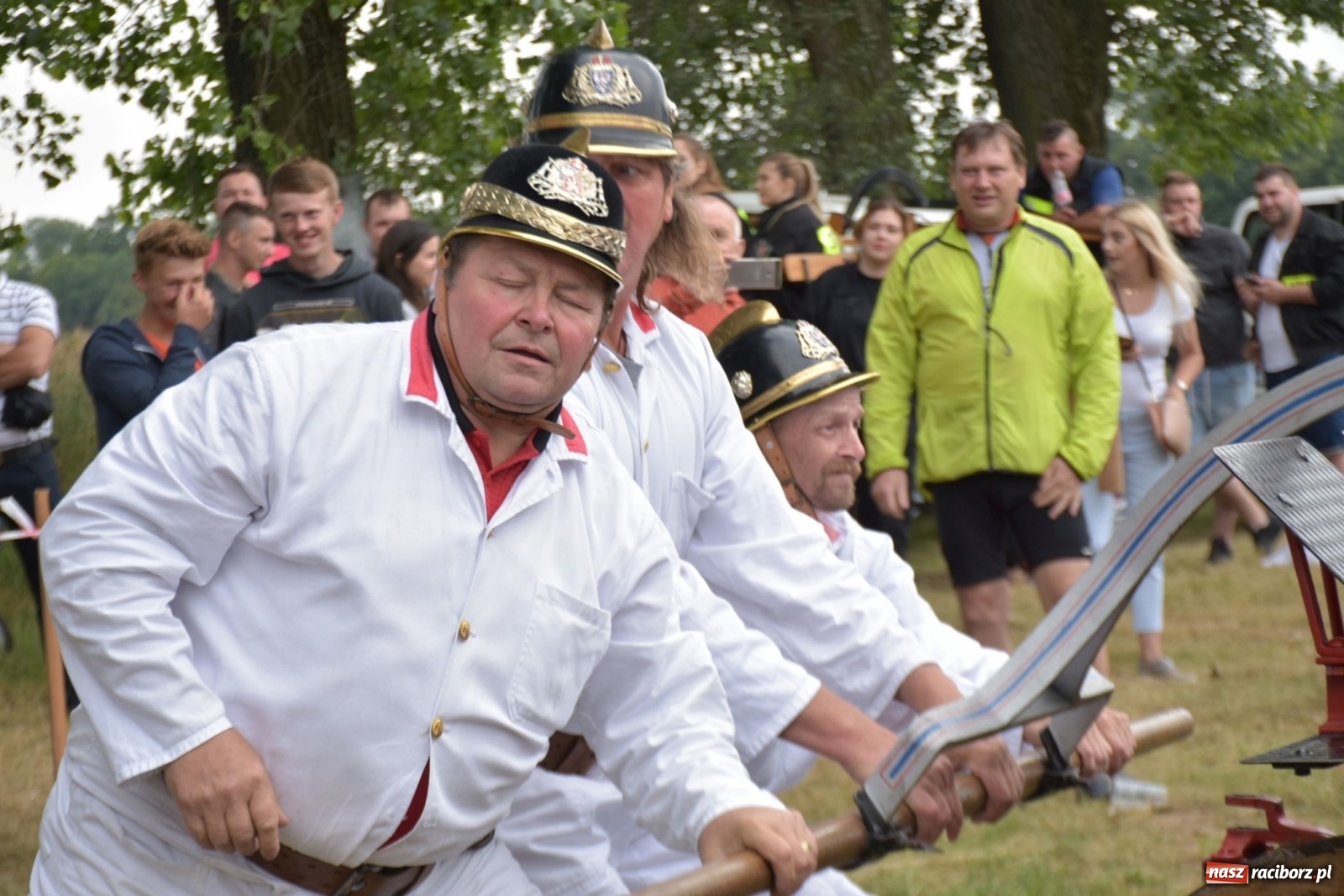 Zdjęcie w galerii na portalu naszraciborz.pl: Bieńkowickie zawody sikawek konnych. Tworków z głównym trofeum [FOTO i WIDEO] wiadomości z regionu
