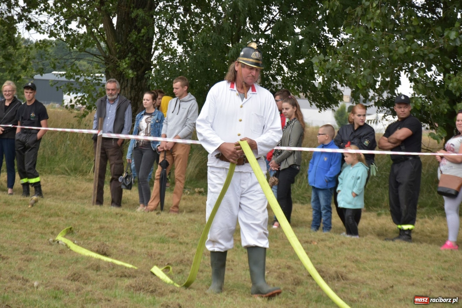 Zdjęcie w galerii na portalu naszraciborz.pl: Bieńkowickie zawody sikawek konnych. Tworków z głównym trofeum [FOTO i WIDEO] wiadomości z regionu
