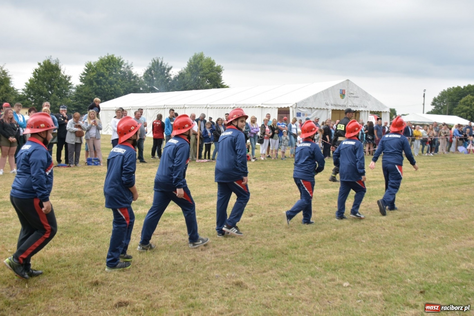Zdjęcie w galerii na portalu naszraciborz.pl: Bieńkowickie zawody sikawek konnych. Tworków z głównym trofeum [FOTO i WIDEO] wiadomości z regionu