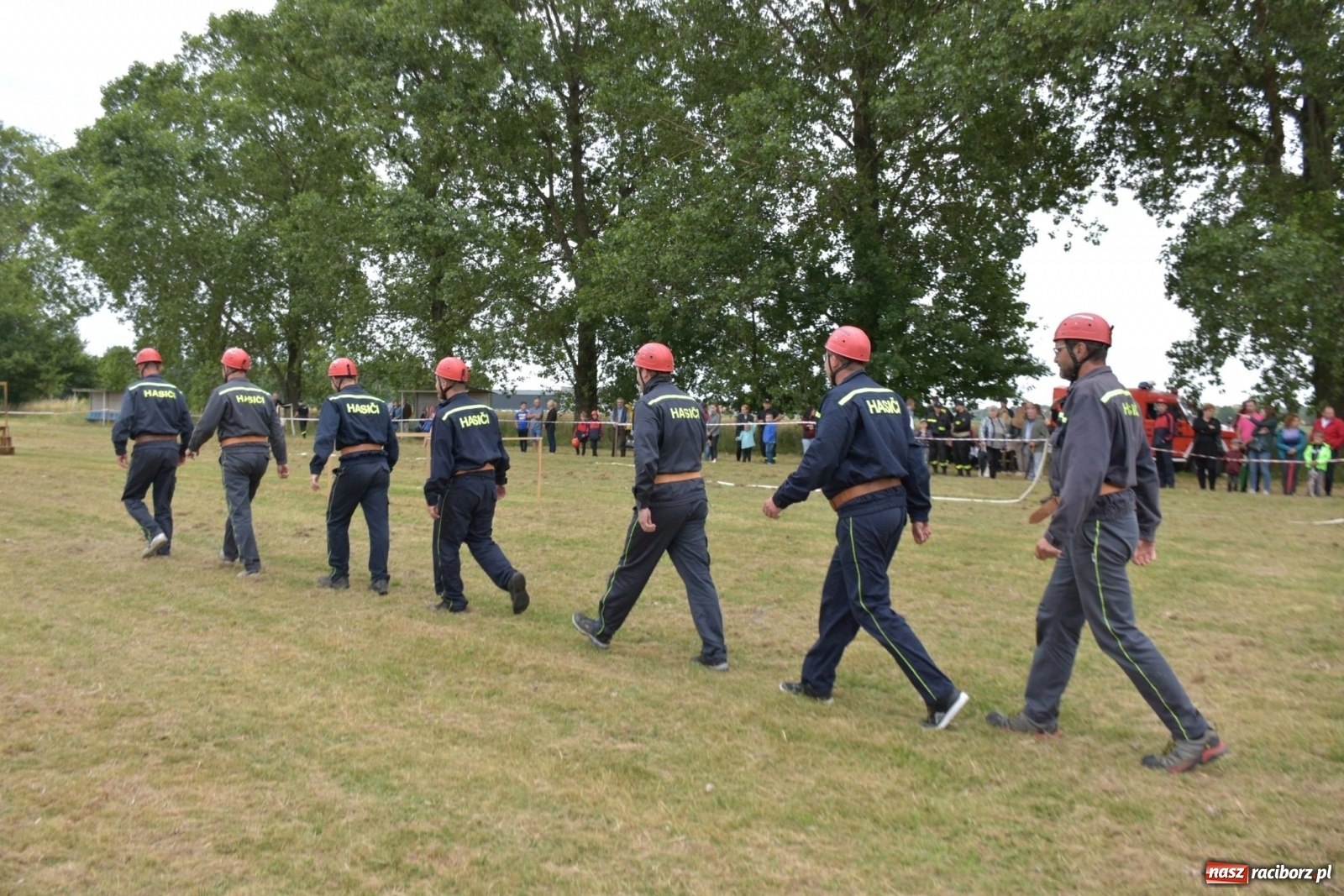 Zdjęcie w galerii na portalu naszraciborz.pl: Bieńkowickie zawody sikawek konnych. Tworków z głównym trofeum [FOTO i WIDEO] wiadomości z regionu