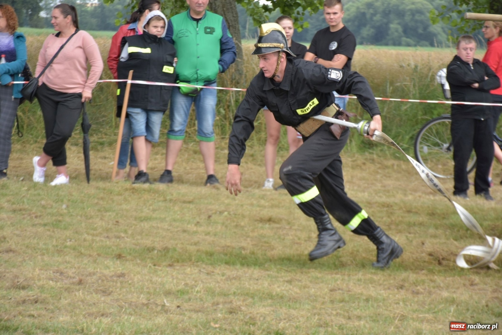 Zdjęcie w galerii na portalu naszraciborz.pl: Bieńkowickie zawody sikawek konnych. Tworków z głównym trofeum [FOTO i WIDEO] wiadomości z regionu