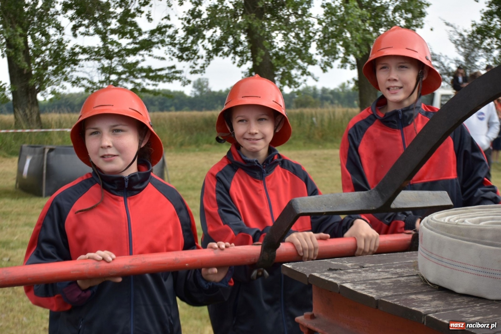 Zdjęcie w galerii na portalu naszraciborz.pl: Bieńkowickie zawody sikawek konnych. Tworków z głównym trofeum [FOTO i WIDEO] wiadomości z regionu