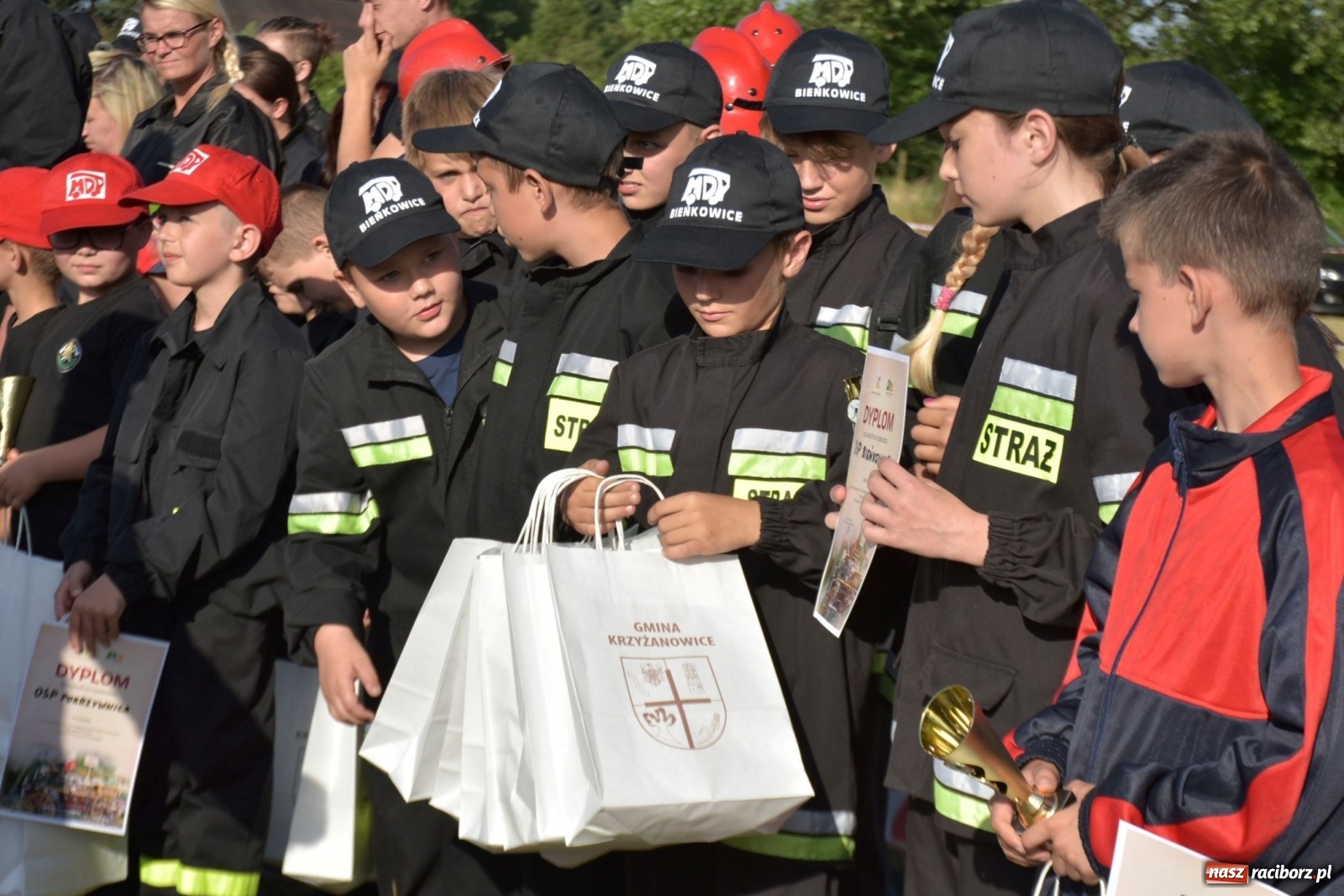 Zdjęcie w galerii na portalu naszraciborz.pl: Bieńkowickie zawody sikawek konnych. Tworków z głównym trofeum [FOTO i WIDEO] wiadomości z regionu