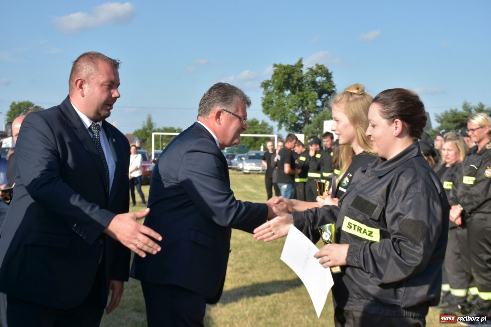 Zdjęcie w galerii na portalu naszraciborz.pl: Bieńkowickie zawody sikawek konnych. Tworków z głównym trofeum [FOTO i WIDEO] wiadomości z regionu