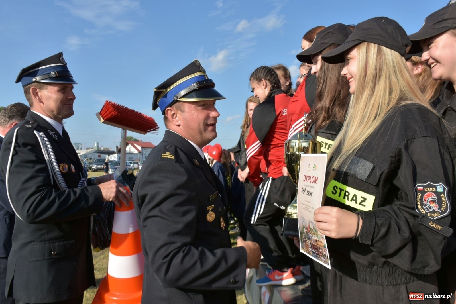 Zdjęcie w galerii na portalu naszraciborz.pl: Bieńkowickie zawody sikawek konnych. Tworków z głównym trofeum [FOTO i WIDEO] wiadomości z regionu