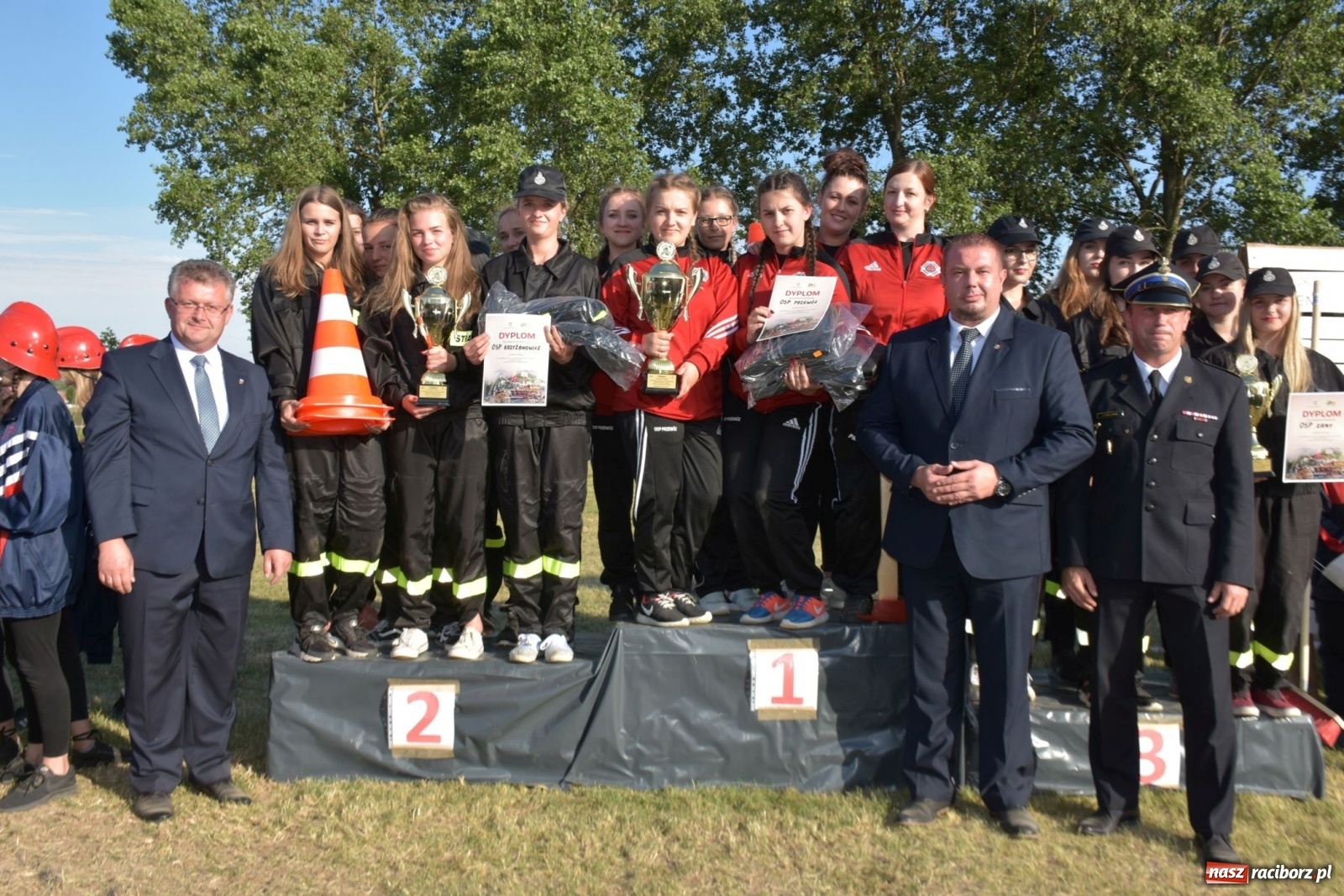 Zdjęcie w galerii na portalu naszraciborz.pl: Bieńkowickie zawody sikawek konnych. Tworków z głównym trofeum [FOTO i WIDEO] wiadomości z regionu