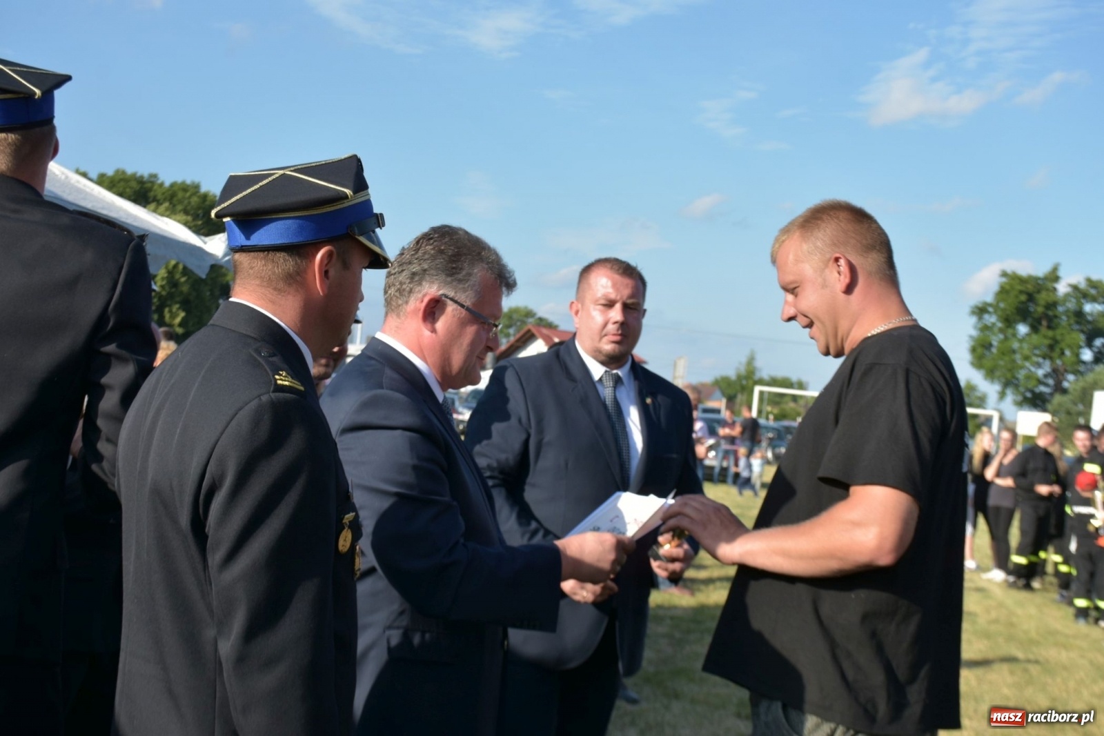 Zdjęcie w galerii na portalu naszraciborz.pl: Bieńkowickie zawody sikawek konnych. Tworków z głównym trofeum [FOTO i WIDEO] wiadomości z regionu