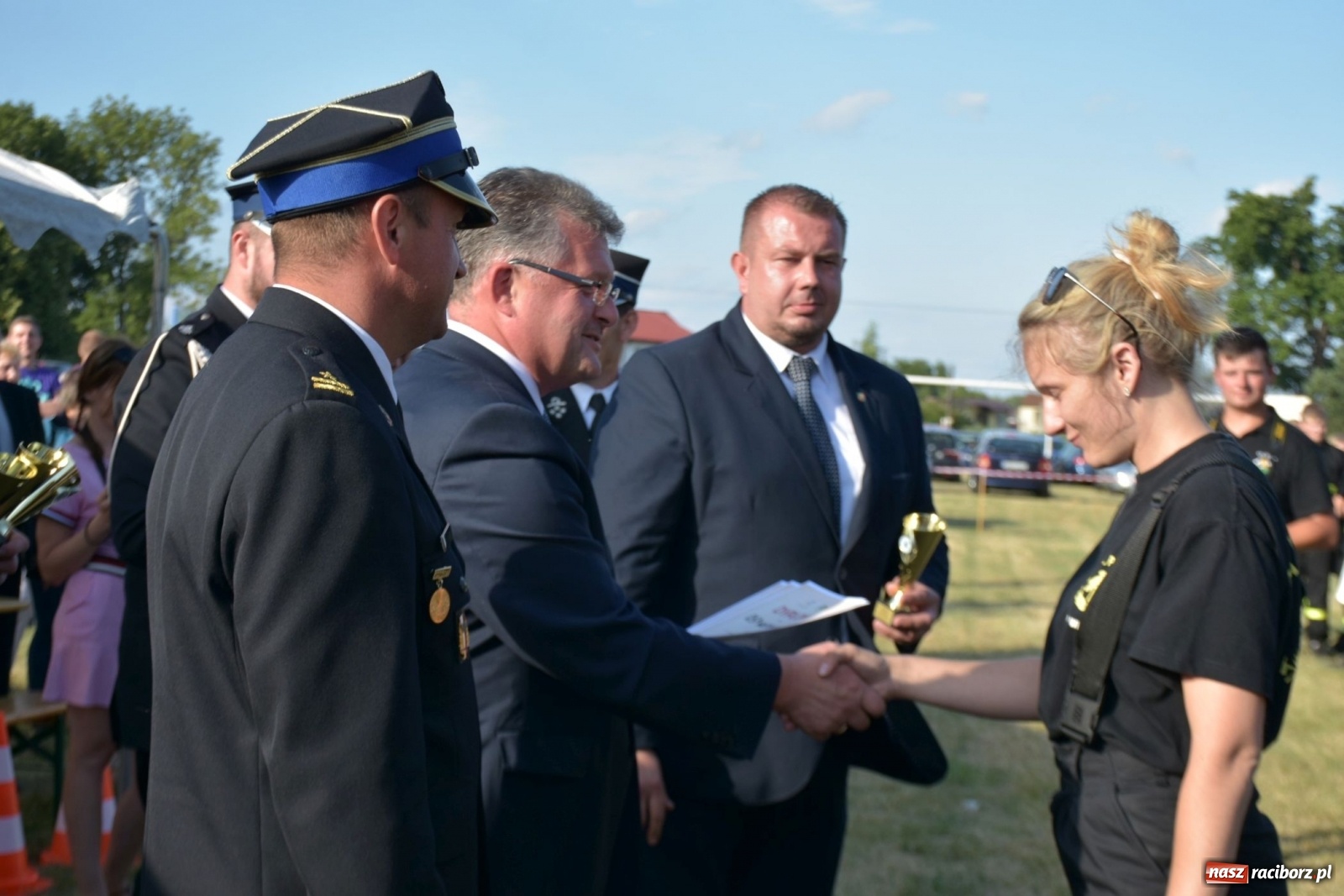 Zdjęcie w galerii na portalu naszraciborz.pl: Bieńkowickie zawody sikawek konnych. Tworków z głównym trofeum [FOTO i WIDEO] wiadomości z regionu