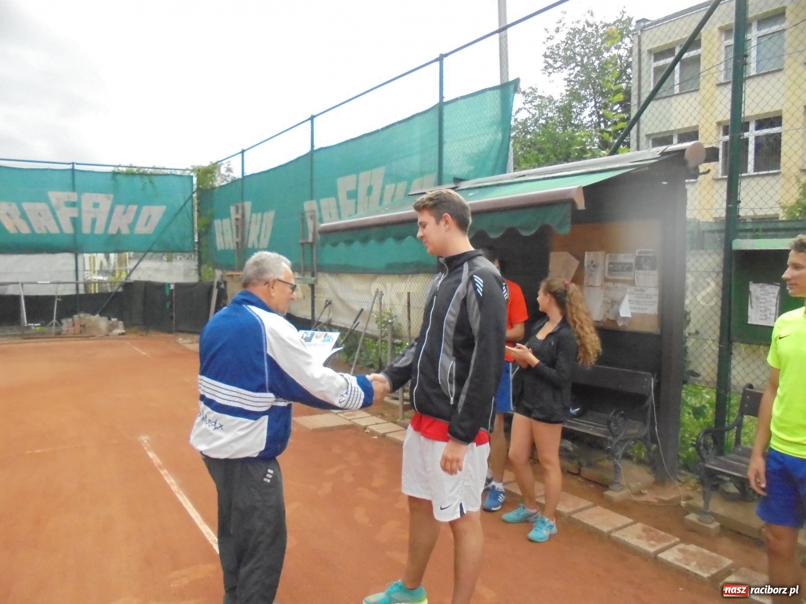 Zdjęcie w galerii na portalu naszraciborz.pl: Tenisiści walczyli o puchar prezesa TKKF Rafako wiadomości z regionu