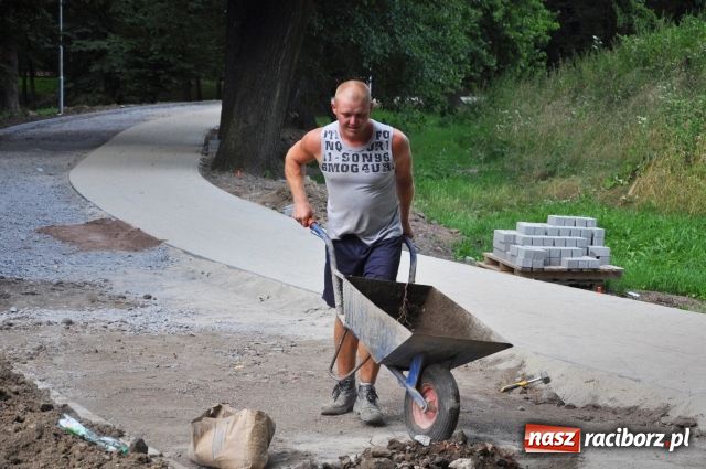 Zdjęcie w galerii na portalu naszraciborz.pl: Bulwary gotowe w październiku wiadomości z regionu
