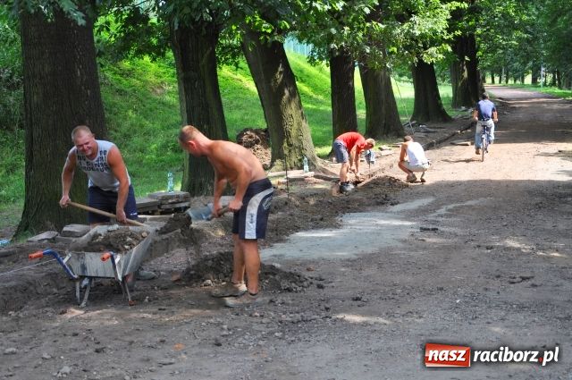 Zdjęcie w galerii na portalu naszraciborz.pl: Bulwary gotowe w październiku wiadomości z regionu