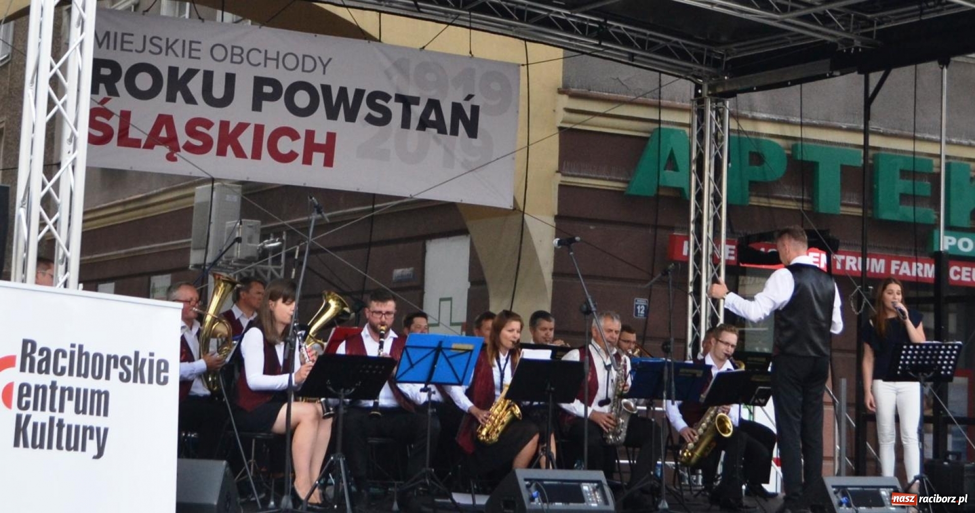 Zdjęcie w galerii na portalu naszraciborz.pl: Artyści RCK na miejskich obchodach Roku Powstań Śląskich [FOTO] wiadomości z regionu