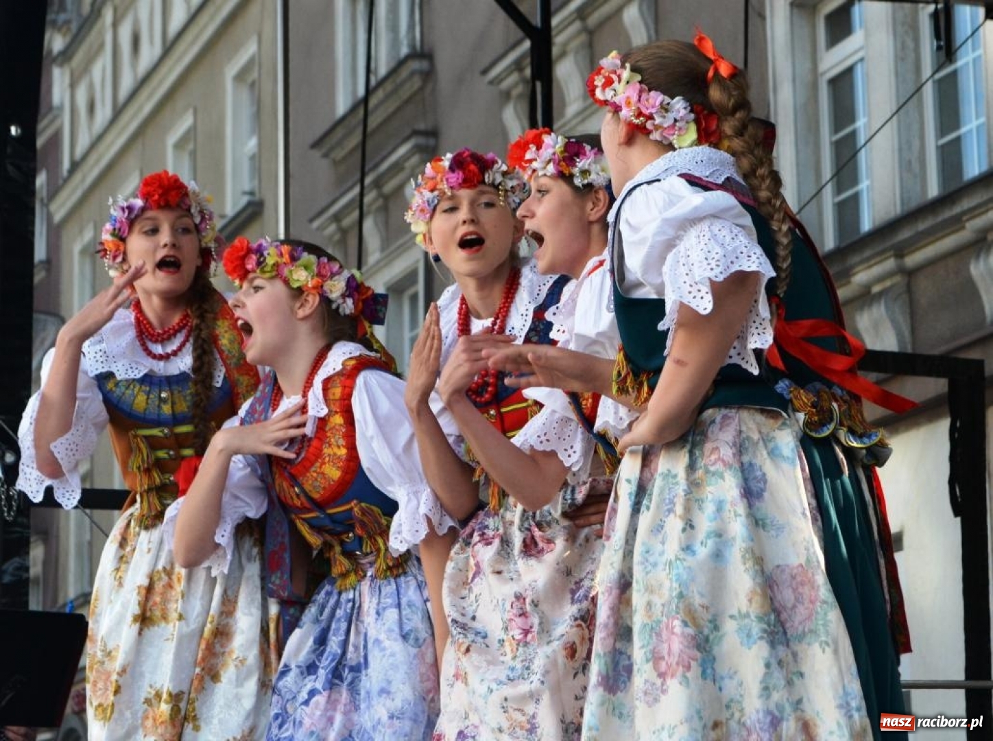 Zdjęcie w galerii na portalu naszraciborz.pl: Artyści RCK na miejskich obchodach Roku Powstań Śląskich [FOTO] wiadomości z regionu