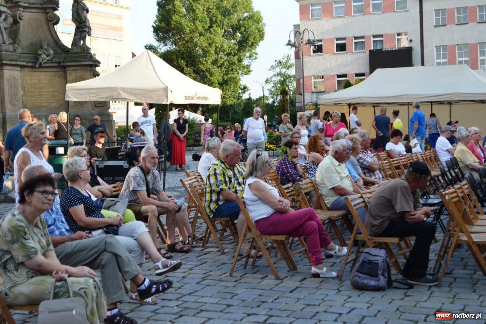 Zdjęcie w galerii na portalu naszraciborz.pl: Artyści RCK na miejskich obchodach Roku Powstań Śląskich [FOTO] wiadomości z regionu