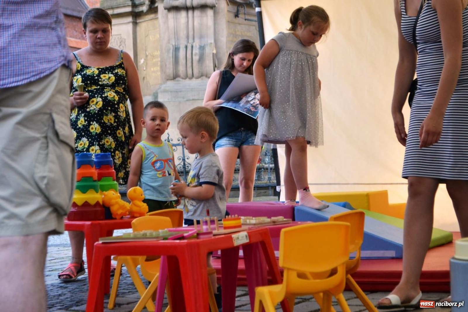 Zdjęcie w galerii na portalu naszraciborz.pl: Artyści RCK na miejskich obchodach Roku Powstań Śląskich [FOTO] wiadomości z regionu