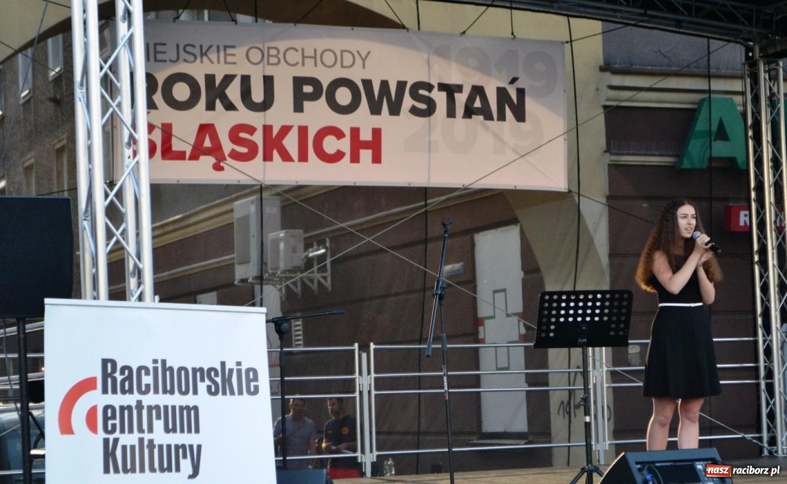 Zdjęcie w galerii na portalu naszraciborz.pl: Artyści RCK na miejskich obchodach Roku Powstań Śląskich [FOTO] wiadomości z regionu