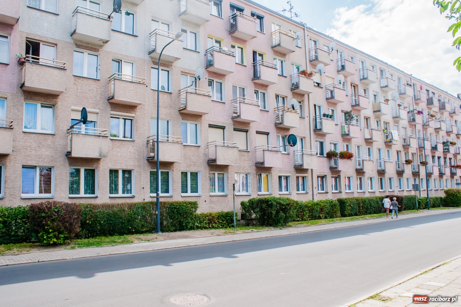 Zdjęcie w galerii na portalu naszraciborz.pl: Latarnie na chybił-trafił. Są ledy, brakuje ładu [FOTO] wiadomości z regionu