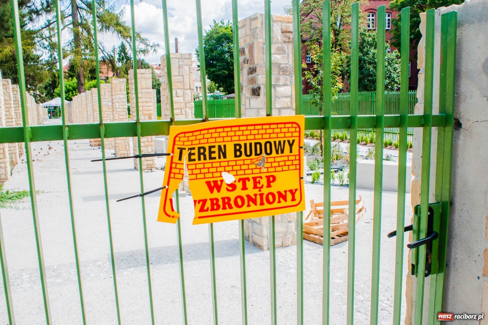 Zdjęcie w galerii na portalu naszraciborz.pl: Park Jordanowski zmienia swoje oblicze [FOTO]  wiadomości z regionu