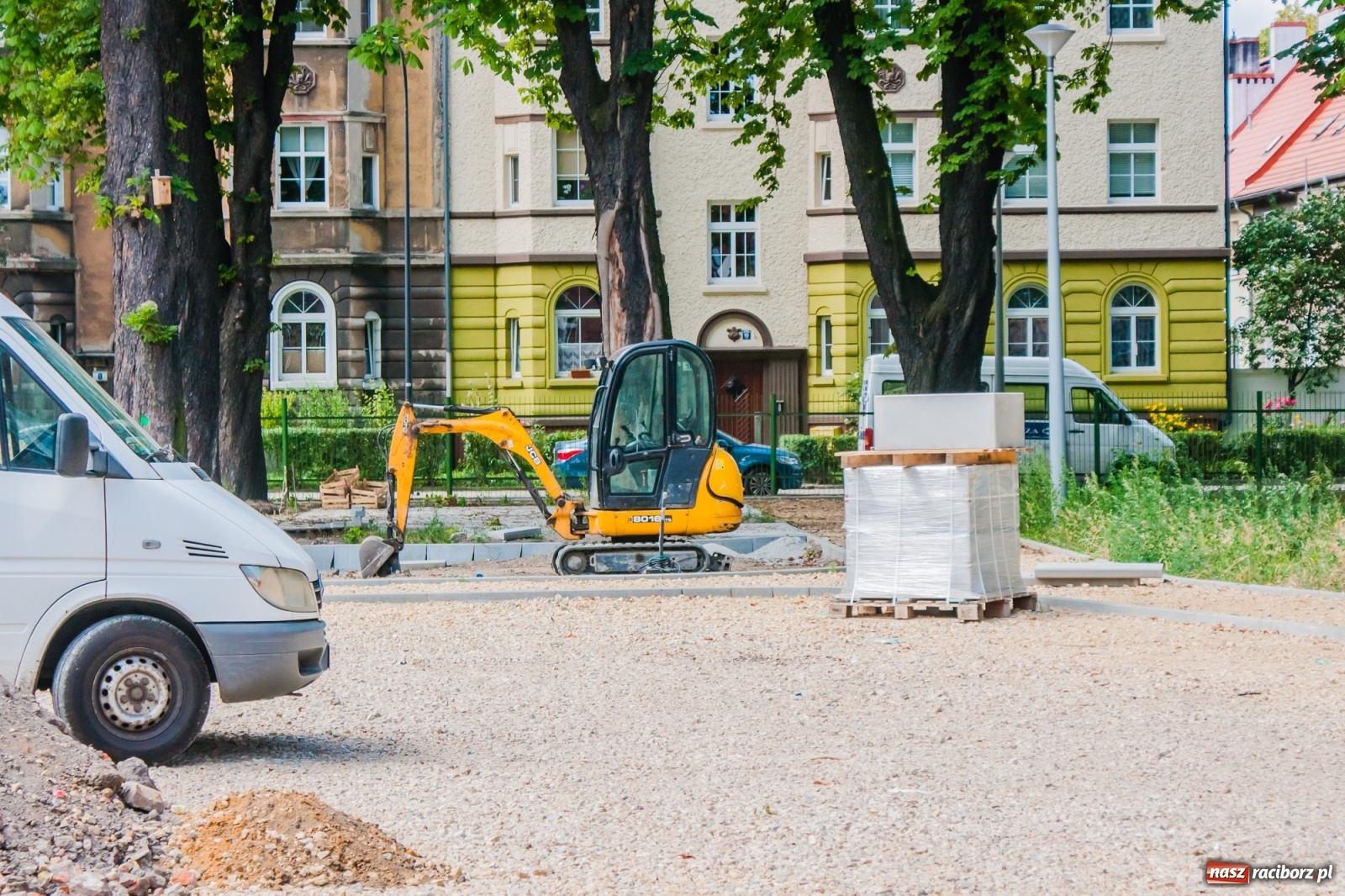 Zdjęcie w galerii na portalu naszraciborz.pl: Park Jordanowski zmienia swoje oblicze [FOTO]  wiadomości z regionu